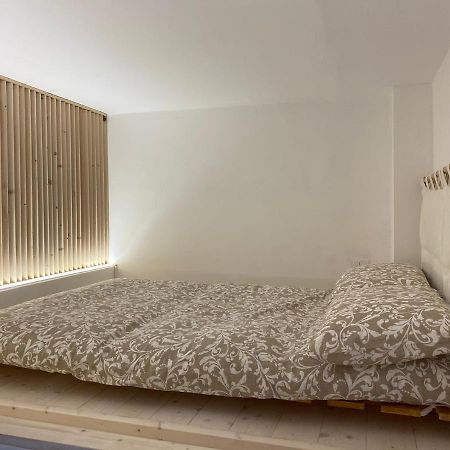 Da Nord A Sud - Loft Con Soppalco Villa Termoli Exterior photo