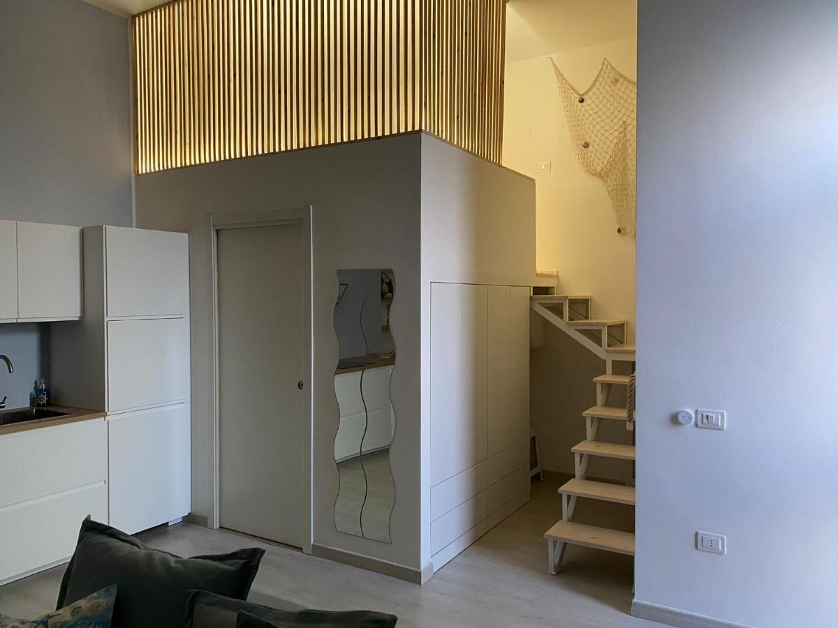 Da Nord A Sud - Loft Con Soppalco Villa Termoli Exterior photo