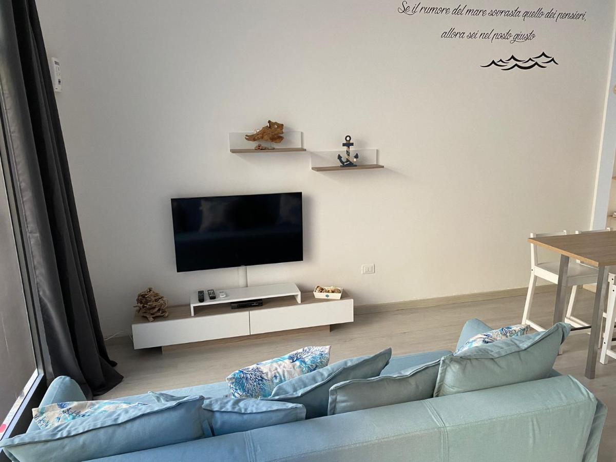 Da Nord A Sud - Loft Con Soppalco Villa Termoli Exterior photo